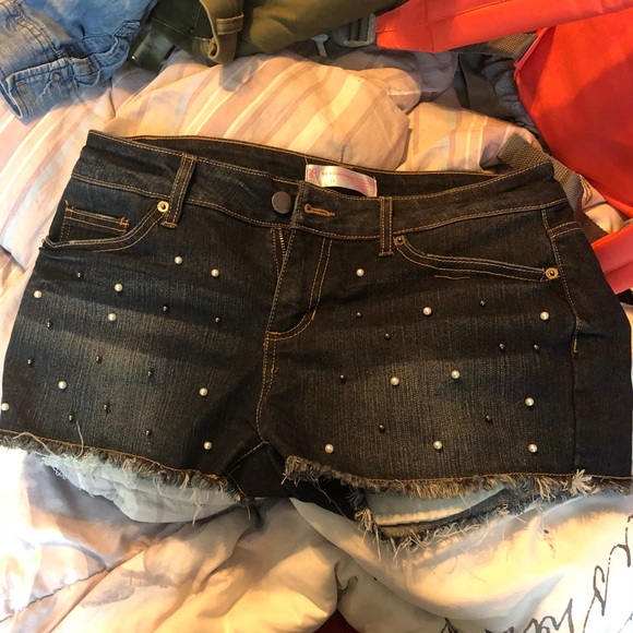 jean shorts with pearls